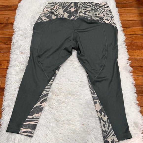 adidas Pants - Adidas primegreen women active leggings 3XL
